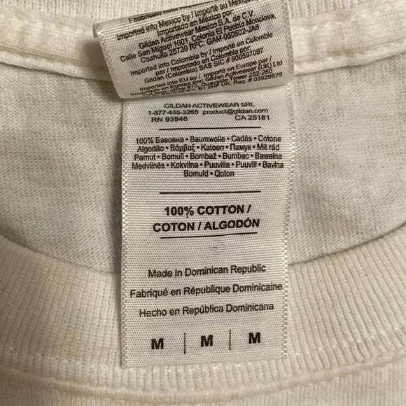 Woman’s Tennessee White & Orange Short Sleeve, Medium Shirt With Sparkle Design. - Picture 6 of 10